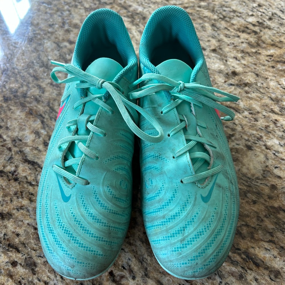 Nike -soccer cleats